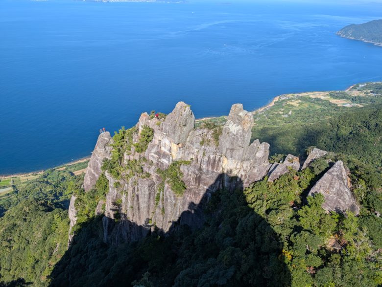 【鹿児島県：鬼岳】サブマリンカンテ&鬼岳主稜線縦走の登攀｜快適クライミング